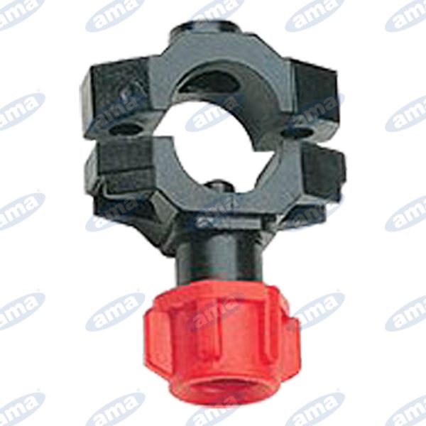 CLAMP TYPE NOZZLE HOLDER